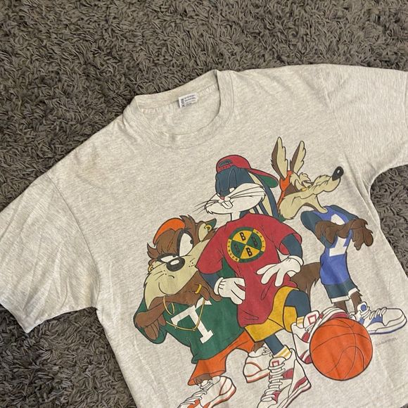 Vintage 1993 Looney Tunes Bugs Bunny Basketball Cross Colors T-Shirt XL USA Made - Picture 3 of 12